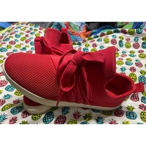 Brash Drea Sneaker